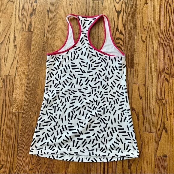 LULULEMON Cool Racerback Sea Wheeze Tank Top 10 - Picture 2 of 5